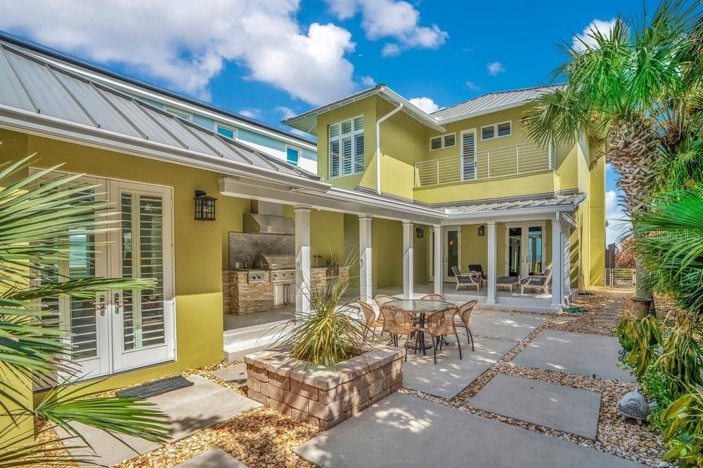 COLIN PARK - Residential