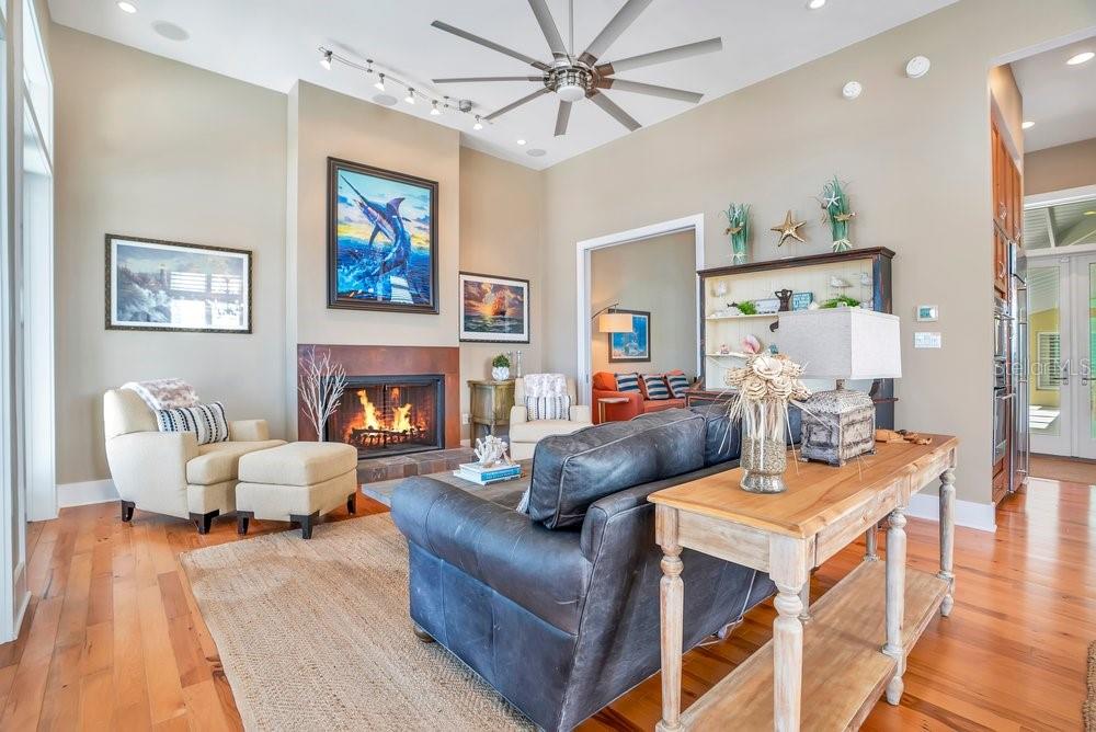 COLIN PARK - Residential