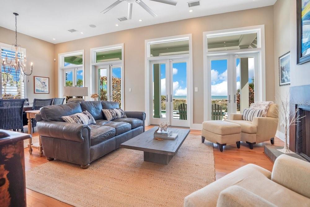 COLIN PARK - Residential