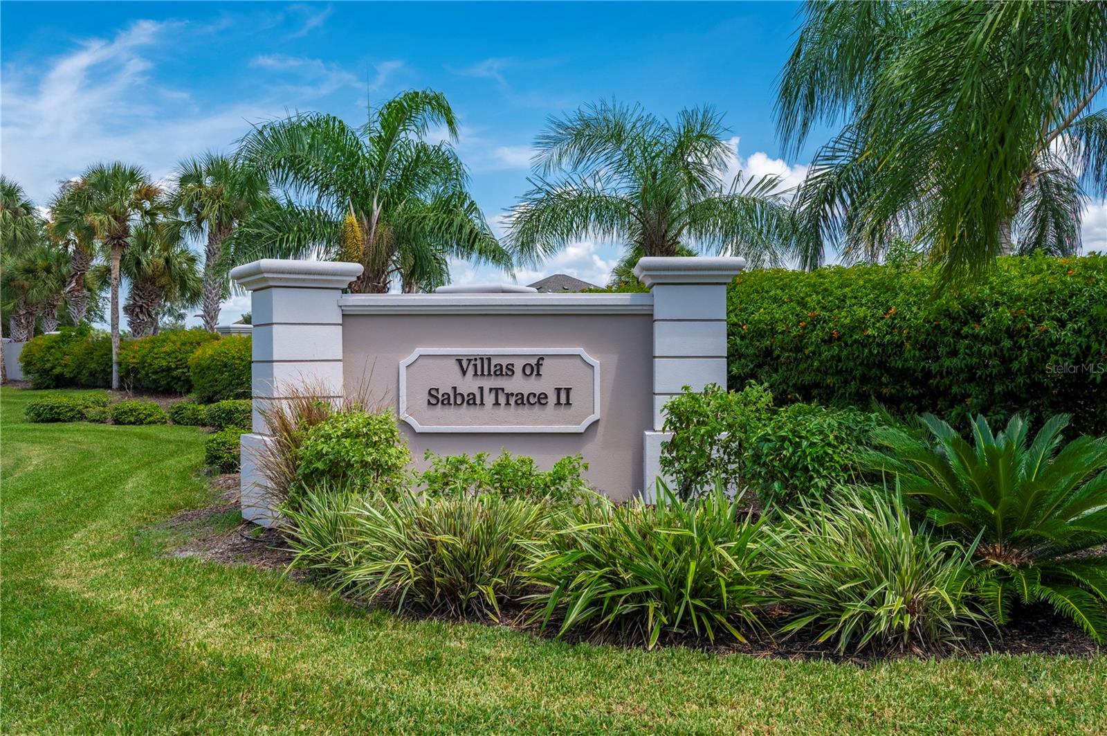 3541 LAKEWOOD BOULEVARD
