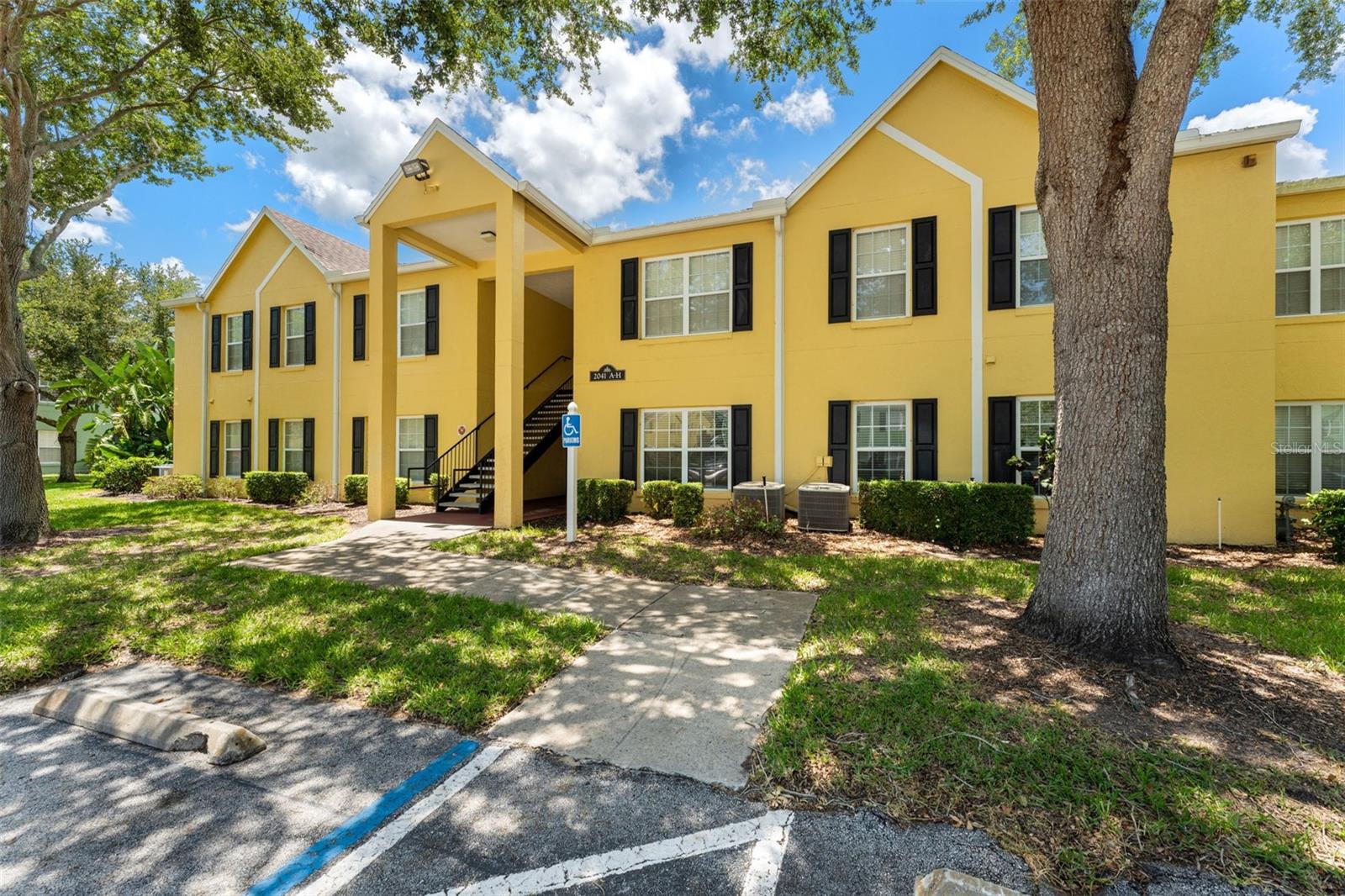 Modern 2-bedroom, 2-bathroom condo plus office space (FIRST FLOOR) located in the secure, gated Miriada community in Southeast Orlando. Rehabbed bathrooms / no carpet in the entire property! With nearly 1,000 sq ft of stylish living space, this first-floor unit offers a functional layout ideal for roommates or remote work setups. Enjoy a quiet, amenity-rich environment with access to a fitness center, community pool, dog park, and playground. Commuting is a breeze — quick access to SR-408, FL-15, and Semoran Blvd gets you to downtown Orlando, Lake Nona's Medical City, or Orlando International Airport in minutes. Proximity to Valencia College, UCF, and Full Sail University. Surrounded by conveniences like supermarkets, gyms, and top-rated local dining. Whether you're a busy professional, family, investor, or focused student, this move-in-ready unit puts you in the center of it all, without the downtown price tag.