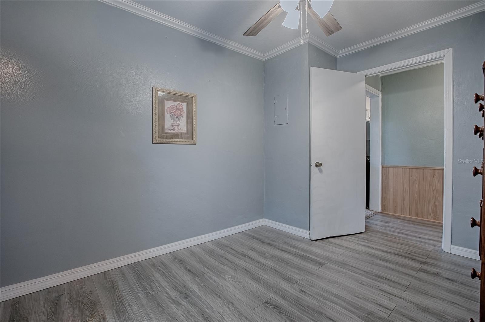 BUSHNELL - Residential