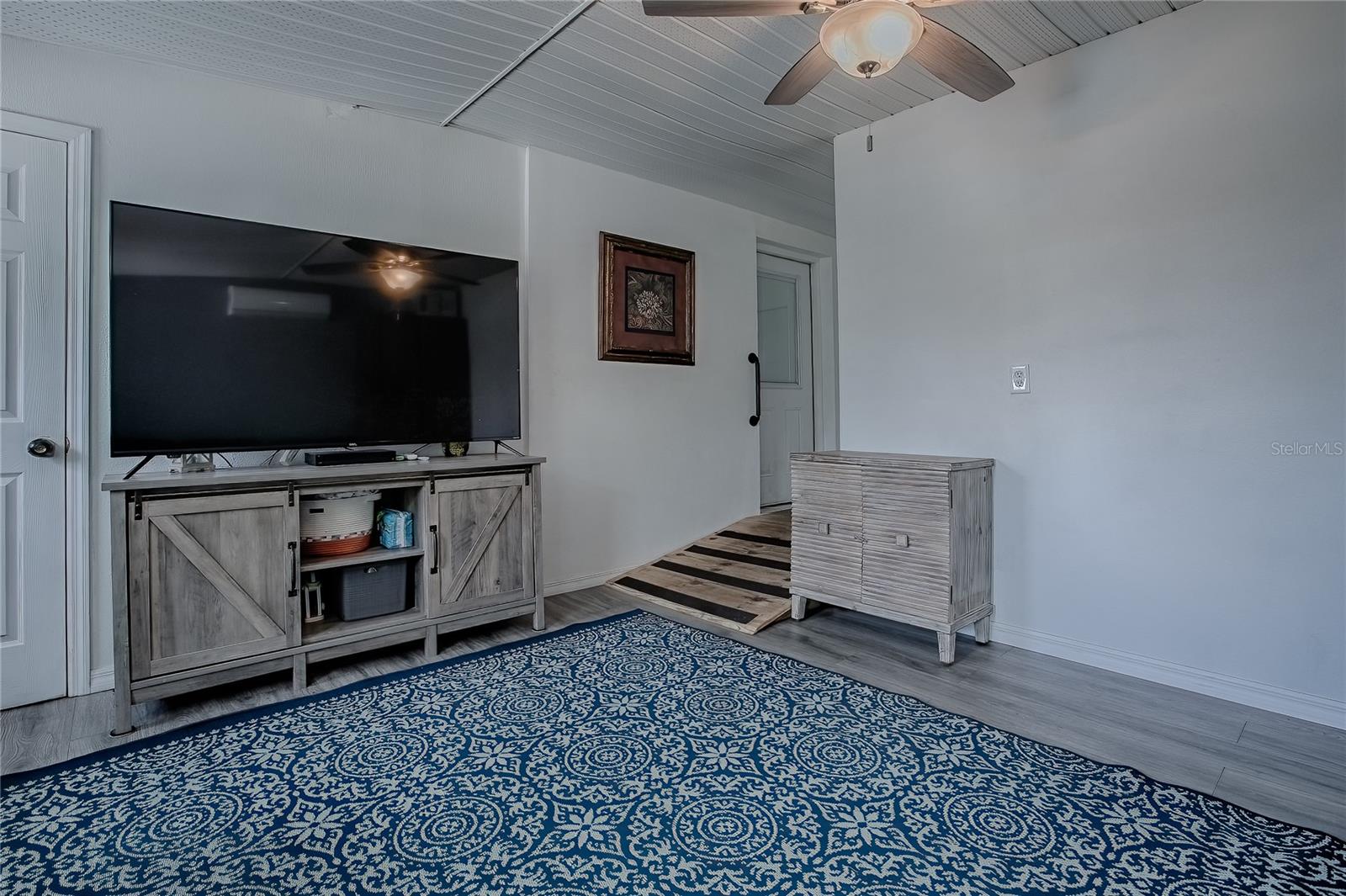 BUSHNELL - Residential