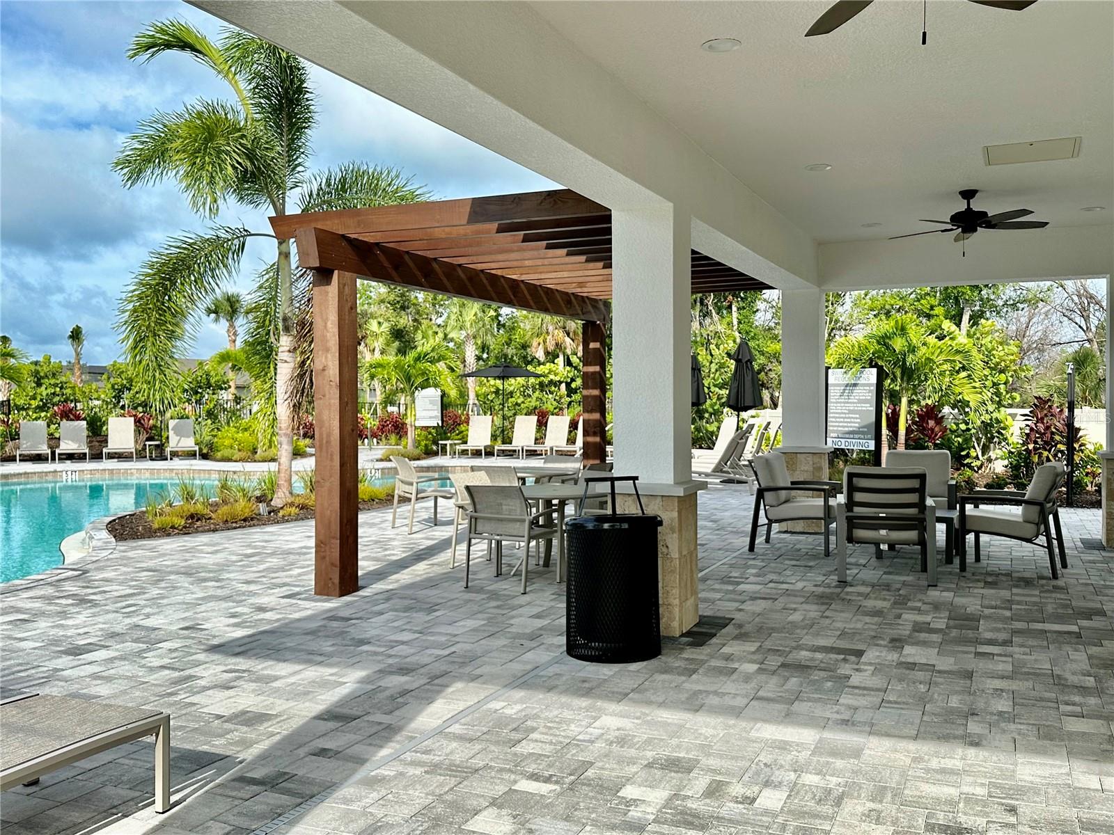 PALMERO - Residential Lease