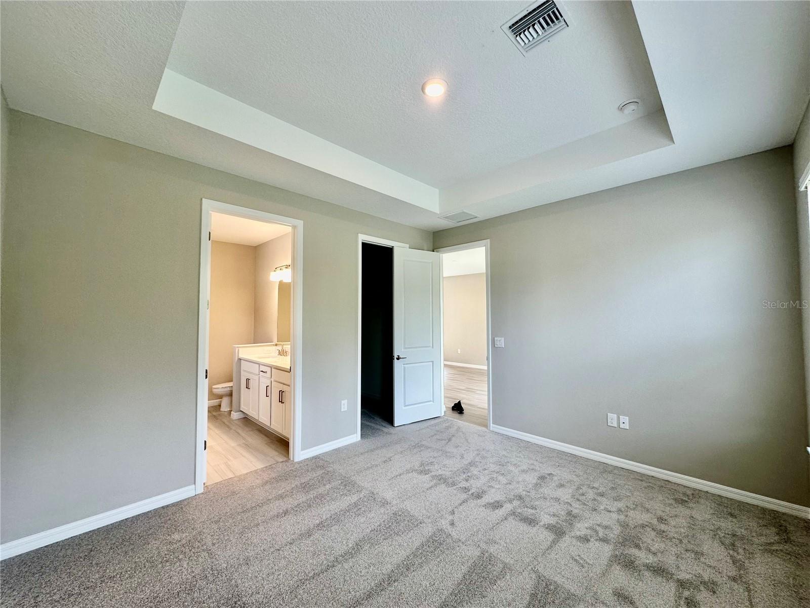 PALMERO - Residential Lease