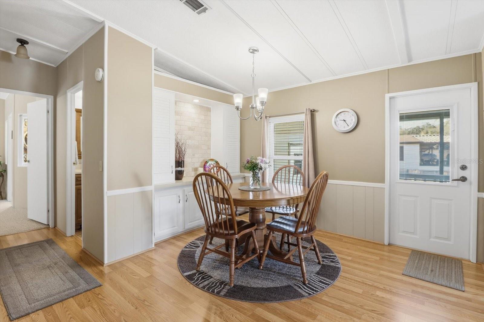 LAS BRISAS - Residential