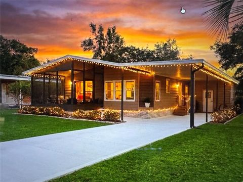 Photo of 2285 N Loma Point, Hernando, FL 34442 (MLS # OM720171)