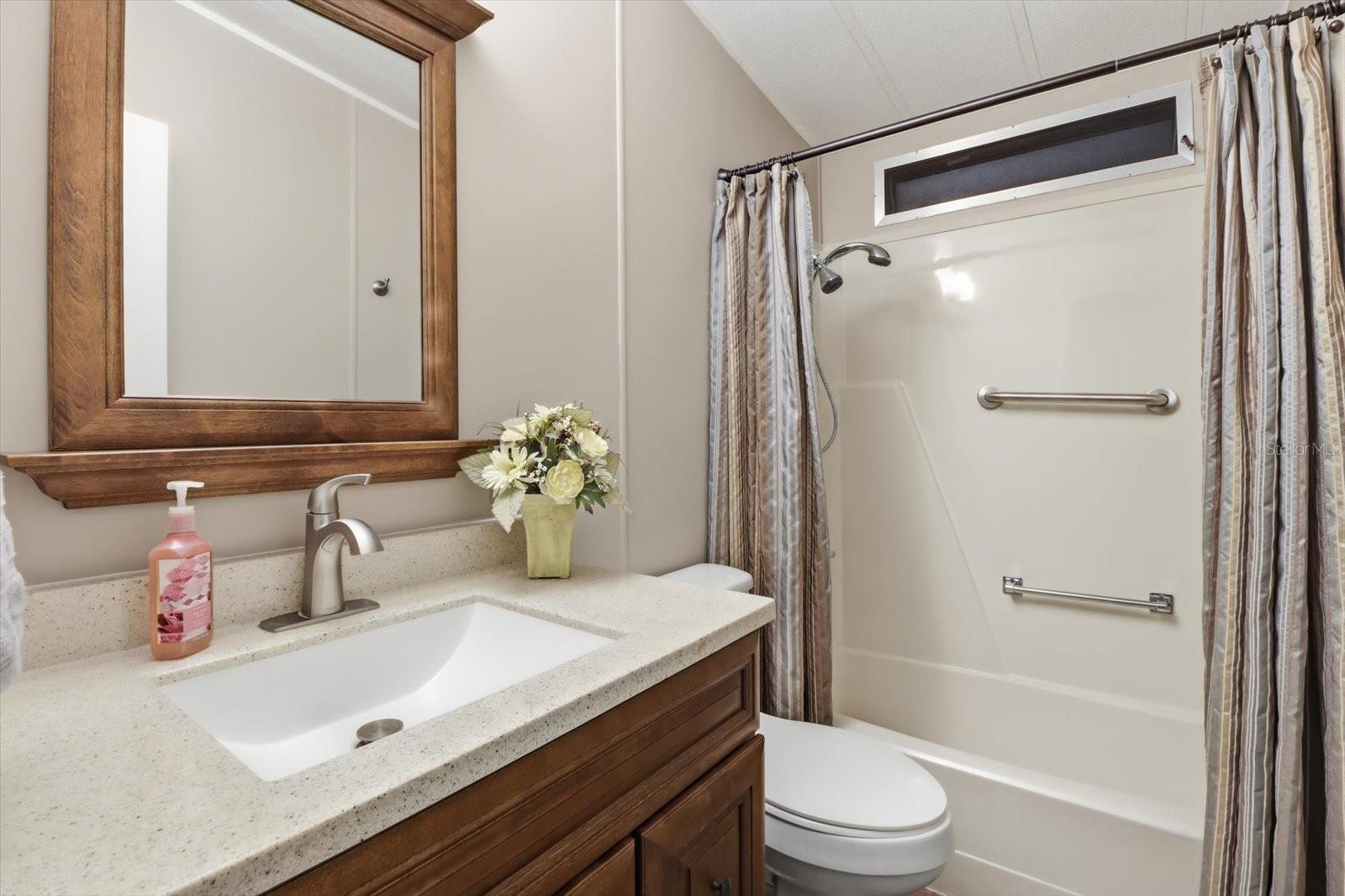 LAS BRISAS - Residential