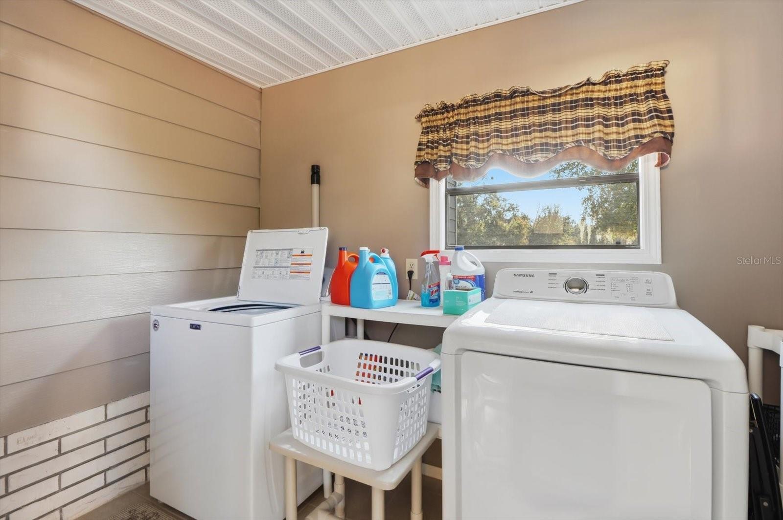 LAS BRISAS - Residential