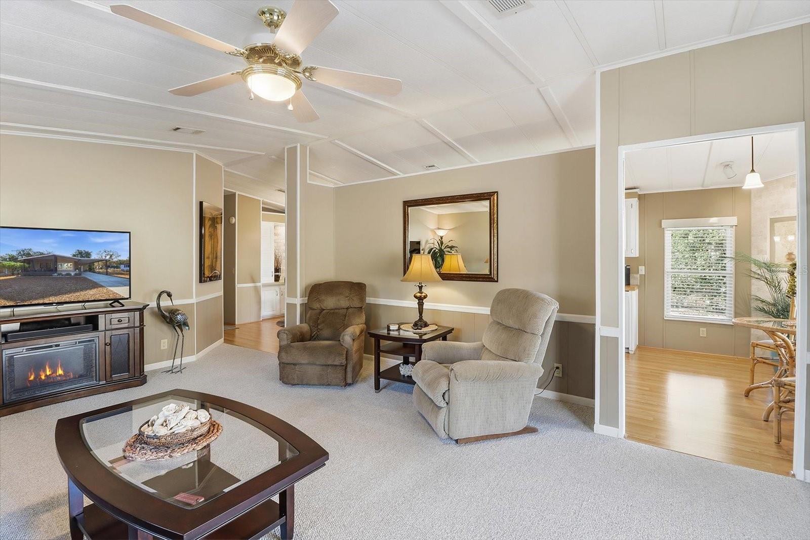 LAS BRISAS - Residential