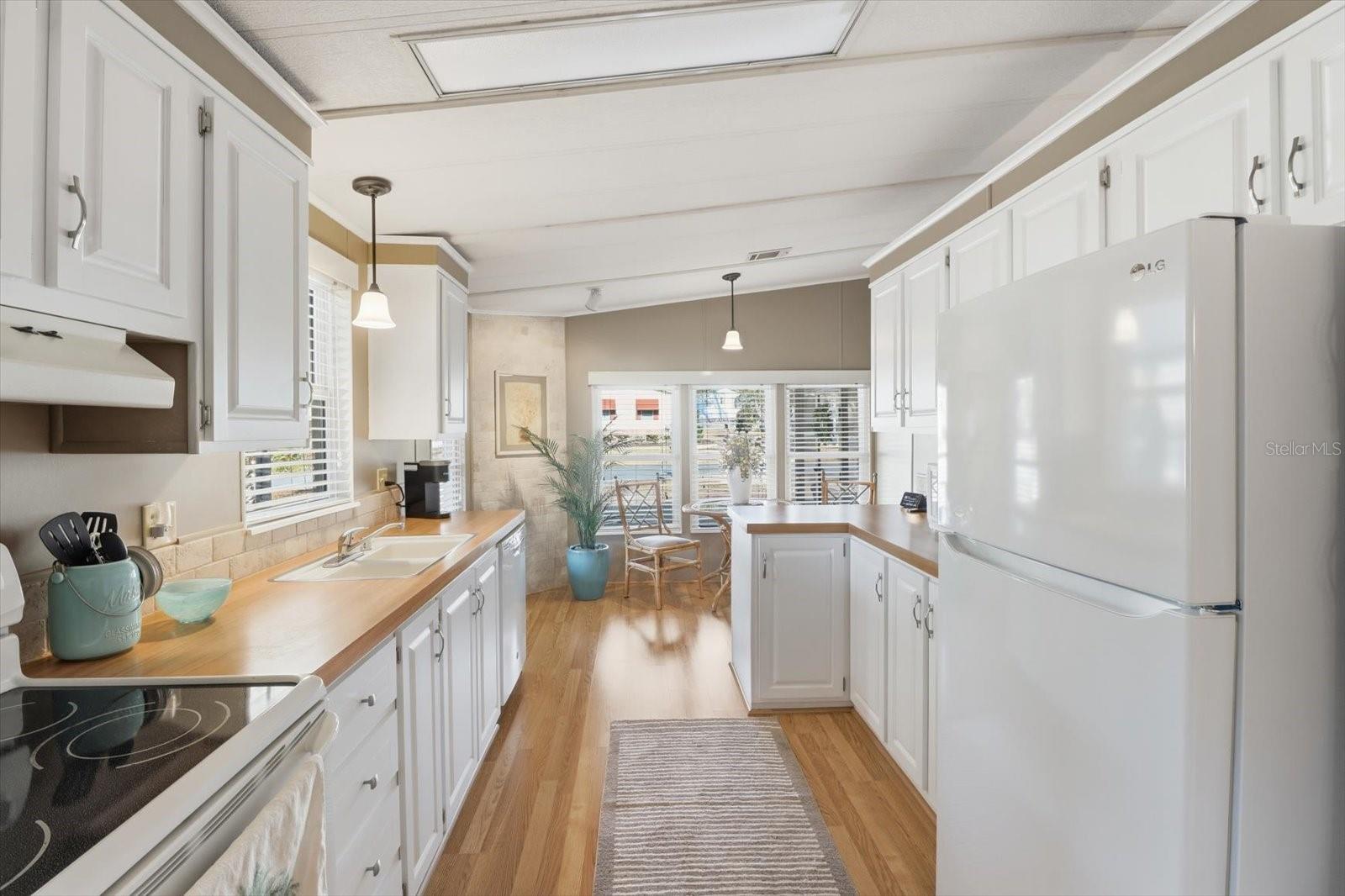 LAS BRISAS - Residential