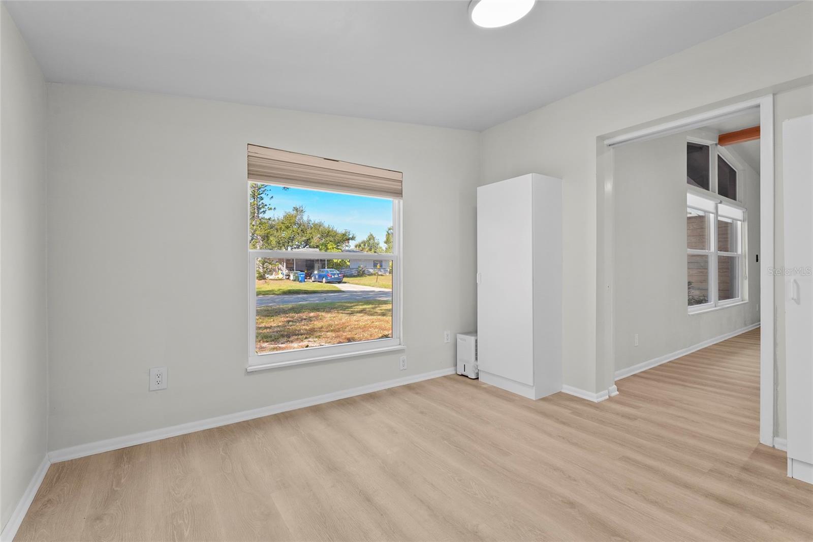 KENSINGTON PARK - Residential