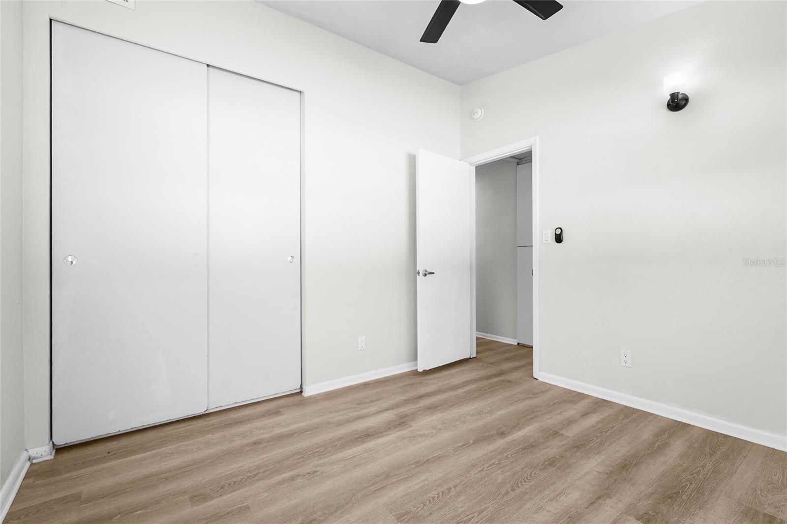 KENSINGTON PARK - Residential