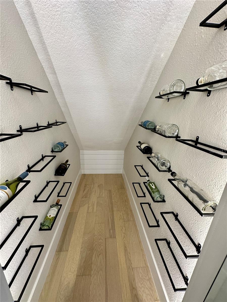 INTER BAY - Residential Lease