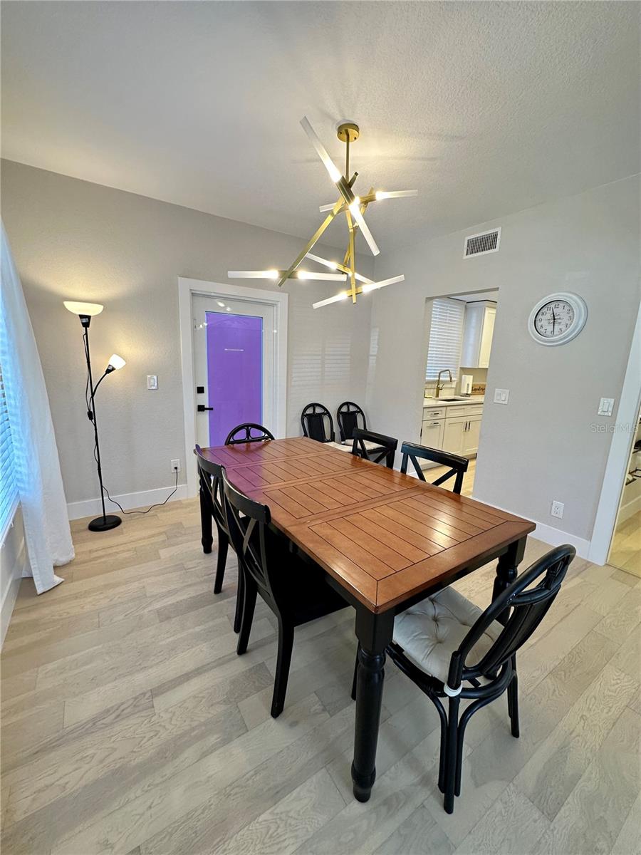 INTER BAY - Residential Lease