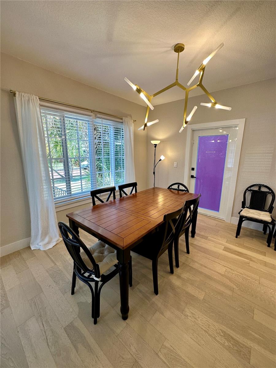 INTER BAY - Residential Lease