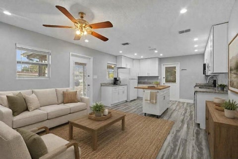 4402 W Trilby Avenue, Tampa, FL 33616