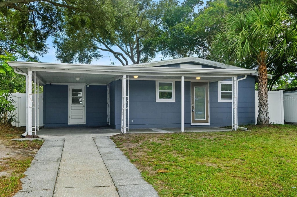 Photo of 4402 W Trilby Avenue, Tampa, FL 33616 (MLS # TB8528687)