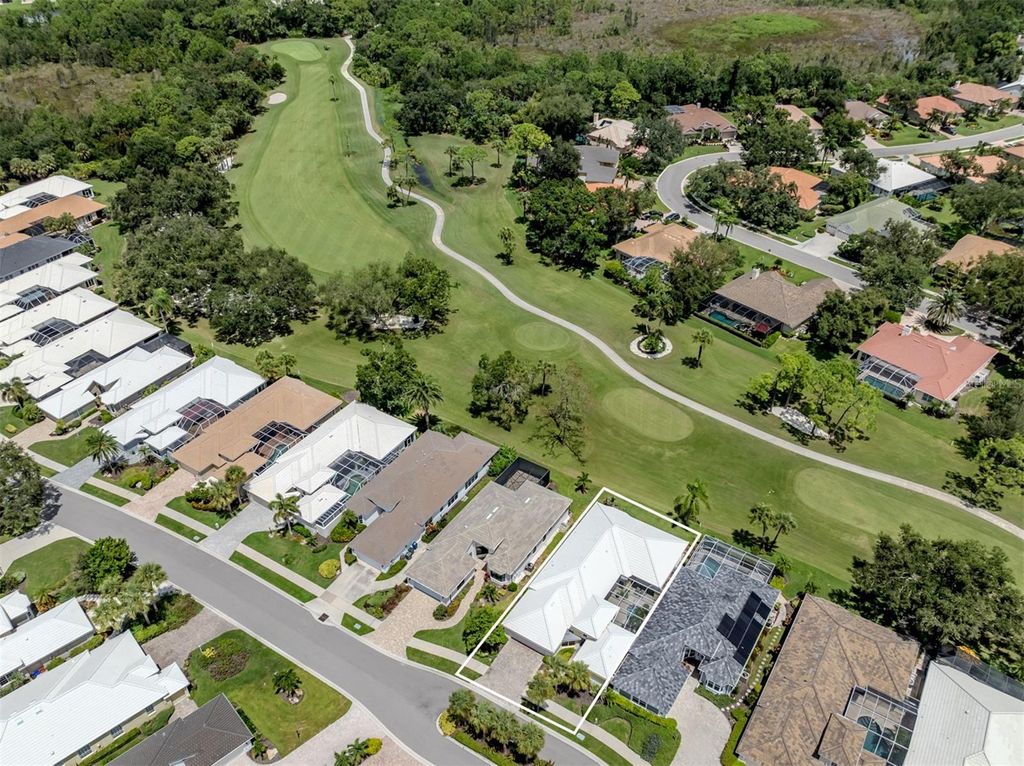 Photo of 210 Vestavia Drive, Venice, FL 34292 (MLS # N6140197)