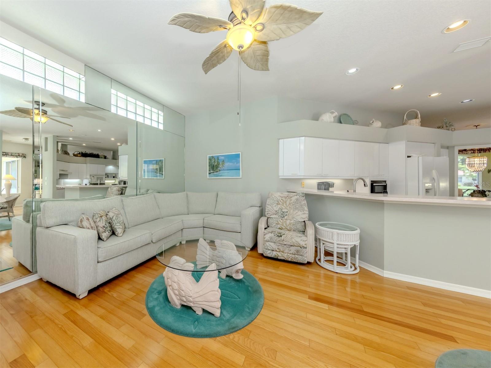 VENICE GOLF & COUNTRY CLUB UNIT 2-A - Residential