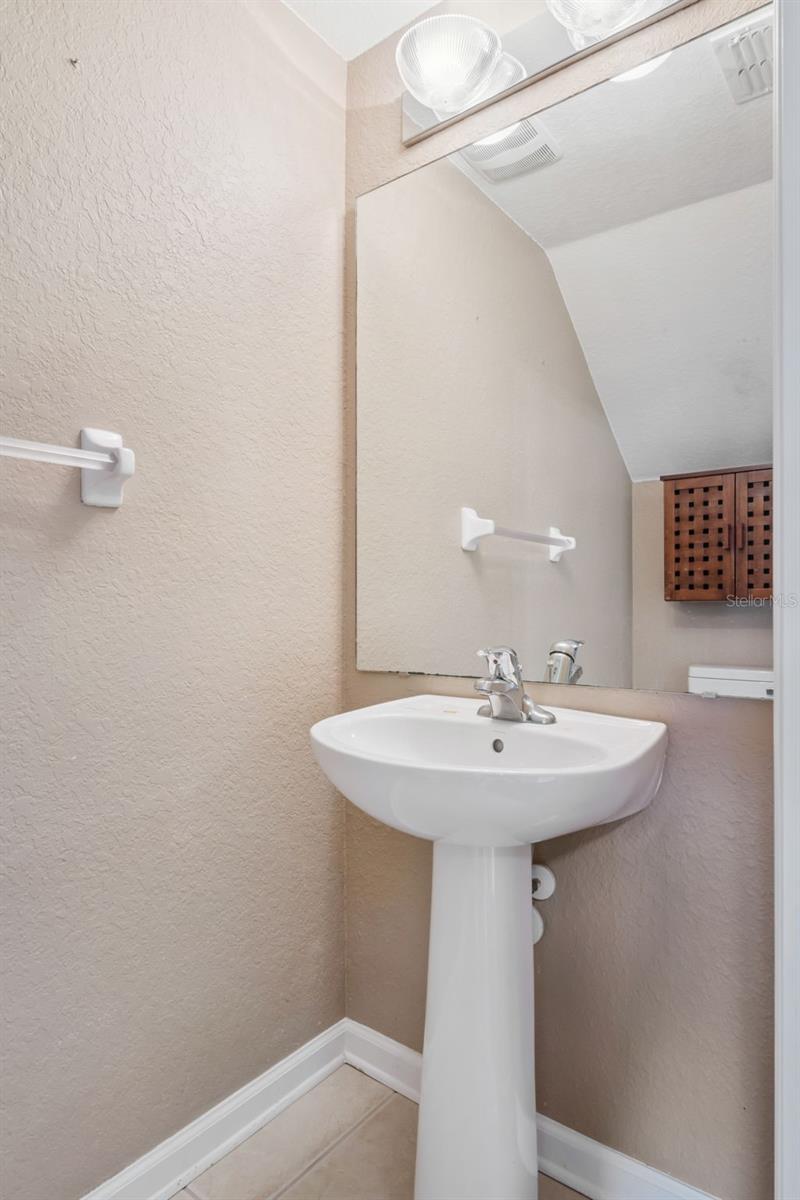 REGENCY OAKS UNIT ONE - Residential