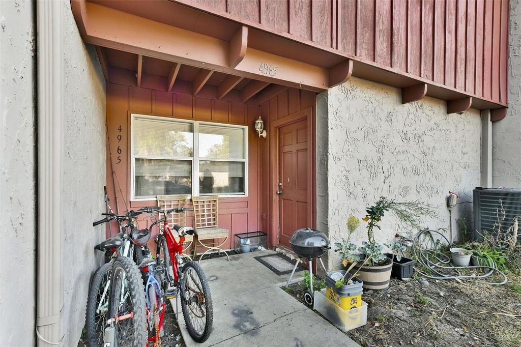 Photo of 4965 Steel Dust Lane, Lutz, FL 33559 (MLS # TB8465512)