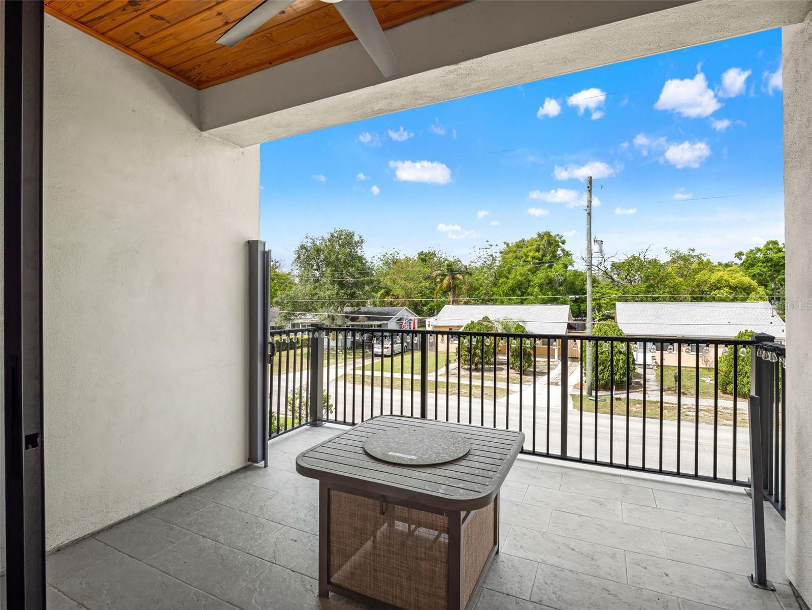 URBAN GREEN 12 - Residential