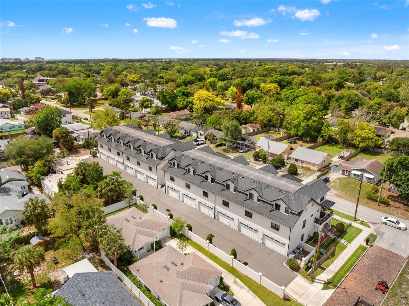 URBAN GREEN 12 - Residential