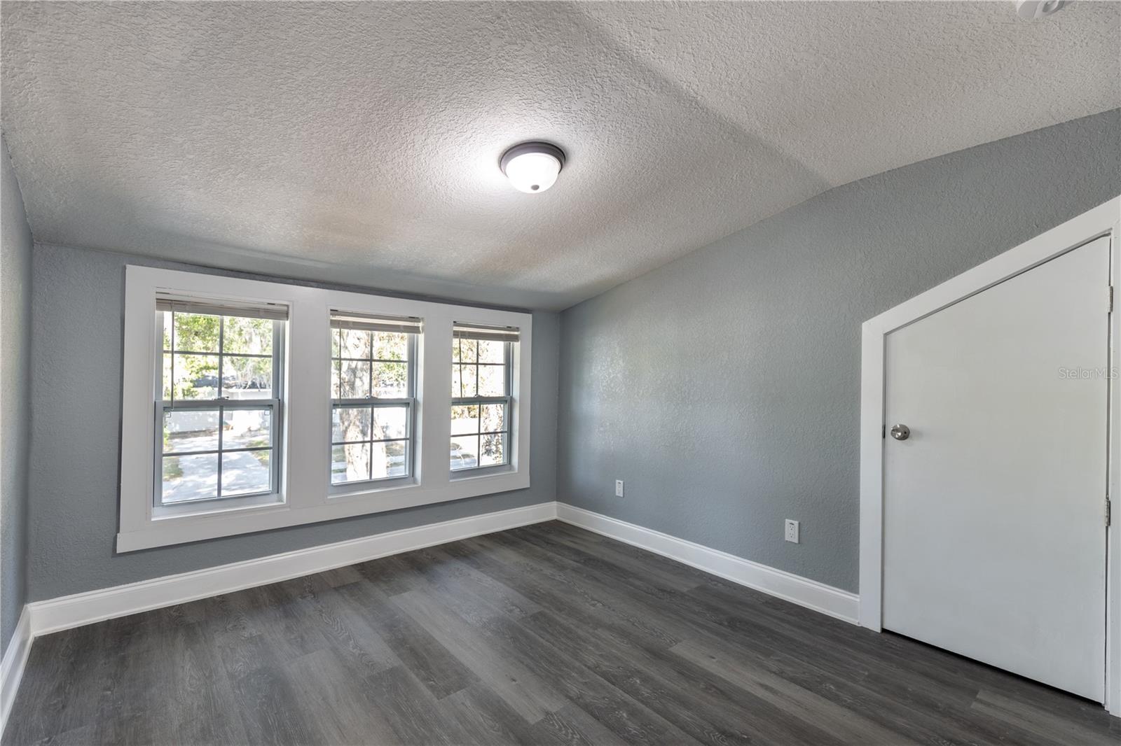 HOWRYS ADDITION TO DELAND - Residential