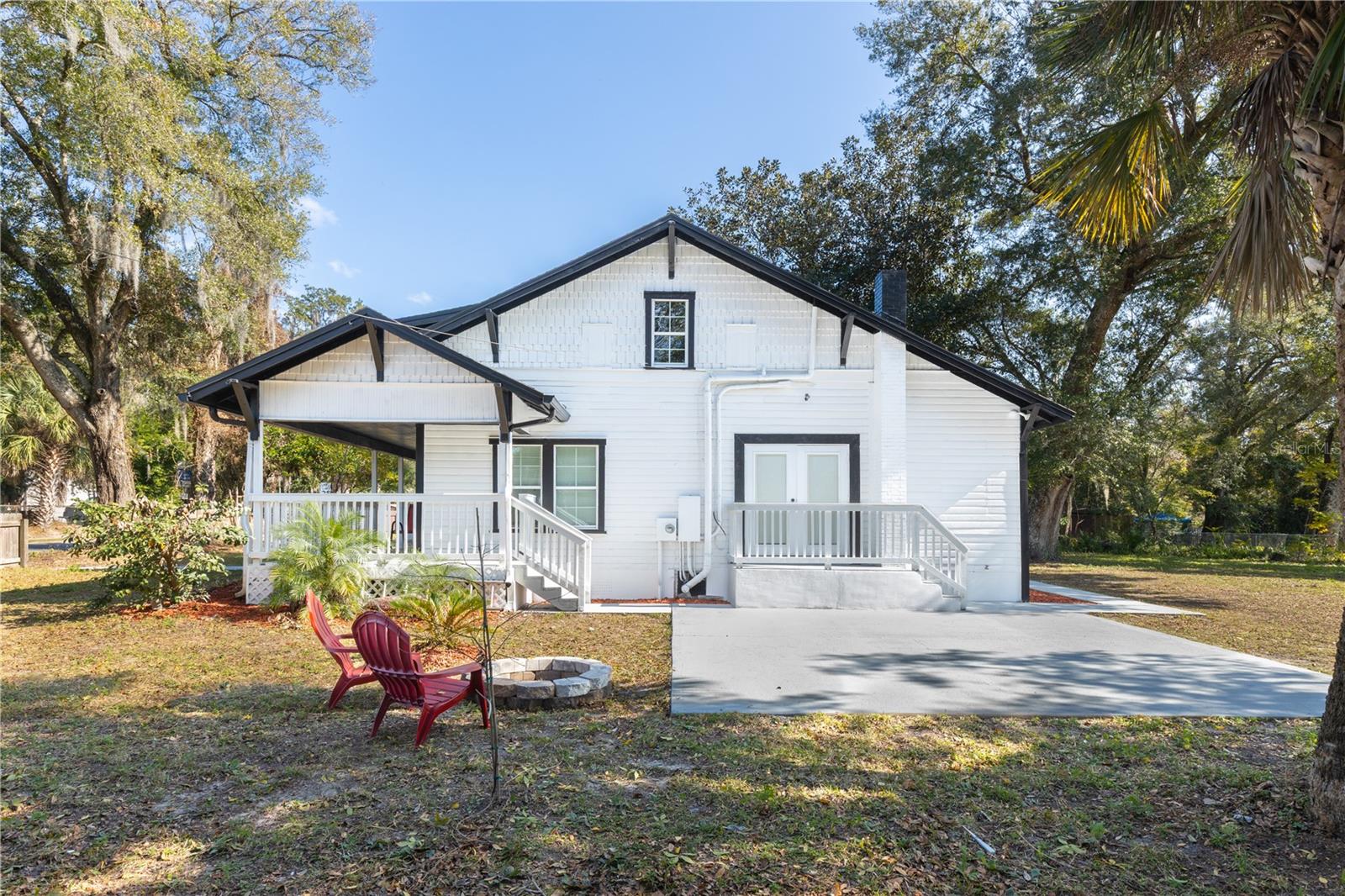 HOWRYS ADDITION TO DELAND - Residential