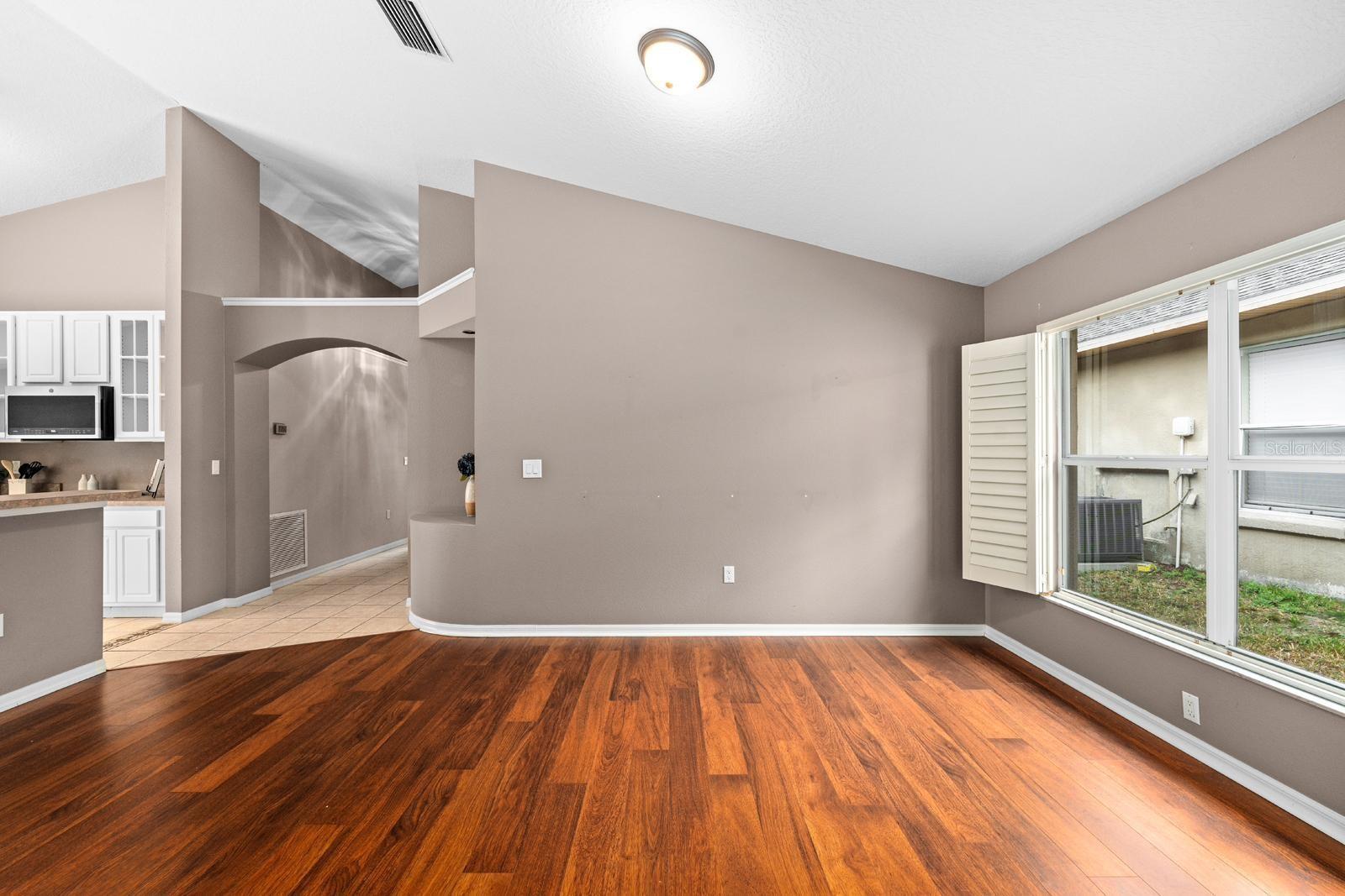 BLOOMINGDALE SEC LL UNIT 1 - Residential