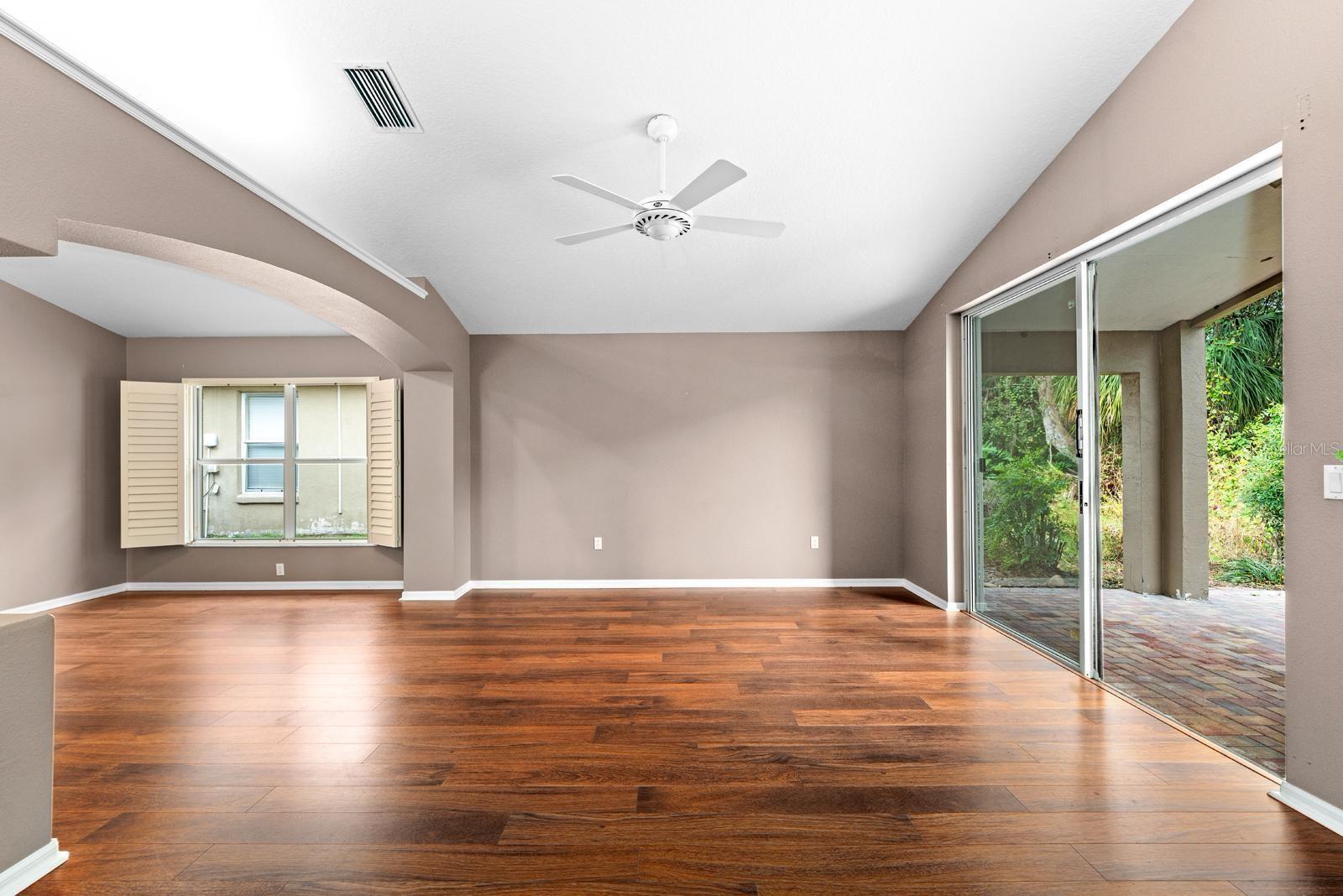 BLOOMINGDALE SEC LL UNIT 1 - Residential