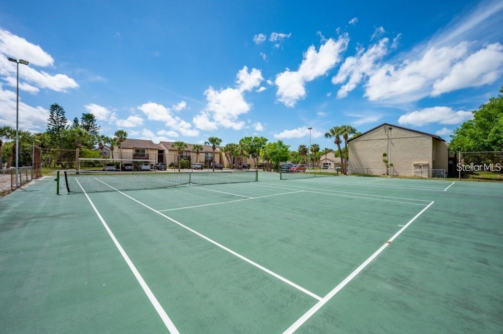 HIDDEN LAKE VILLAGE - Residential Lease