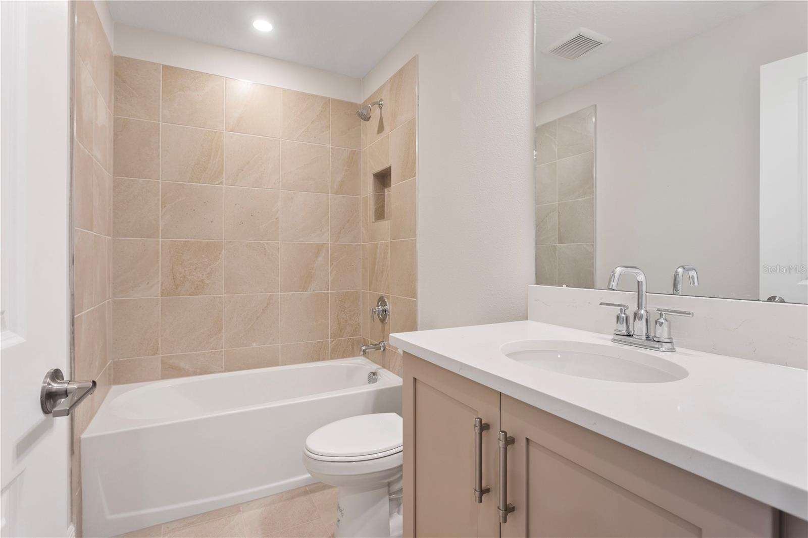 COLLINS PHILIP 2ND ADD - Land