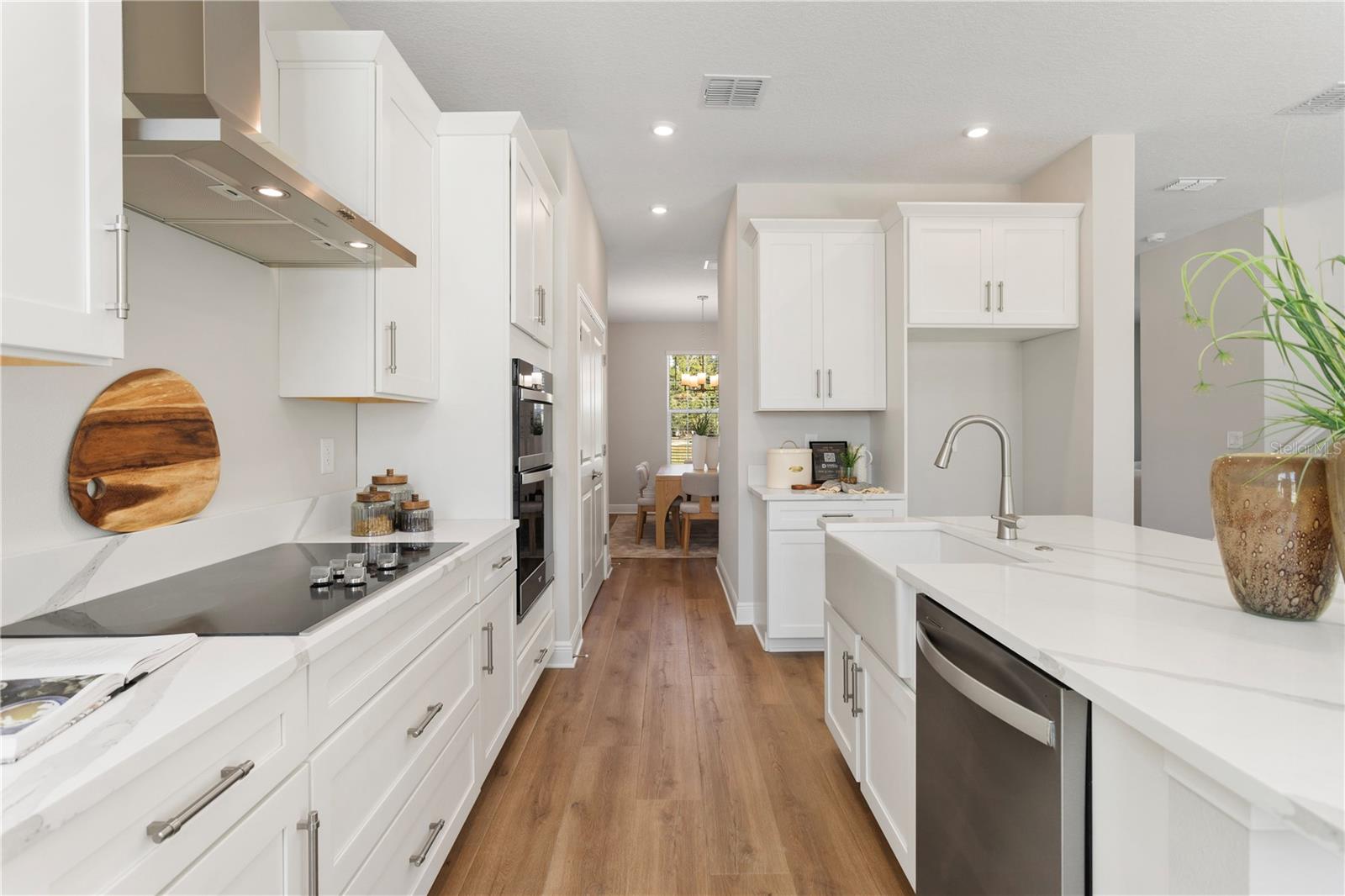 COLLINS PHILIP 2ND ADD - Land