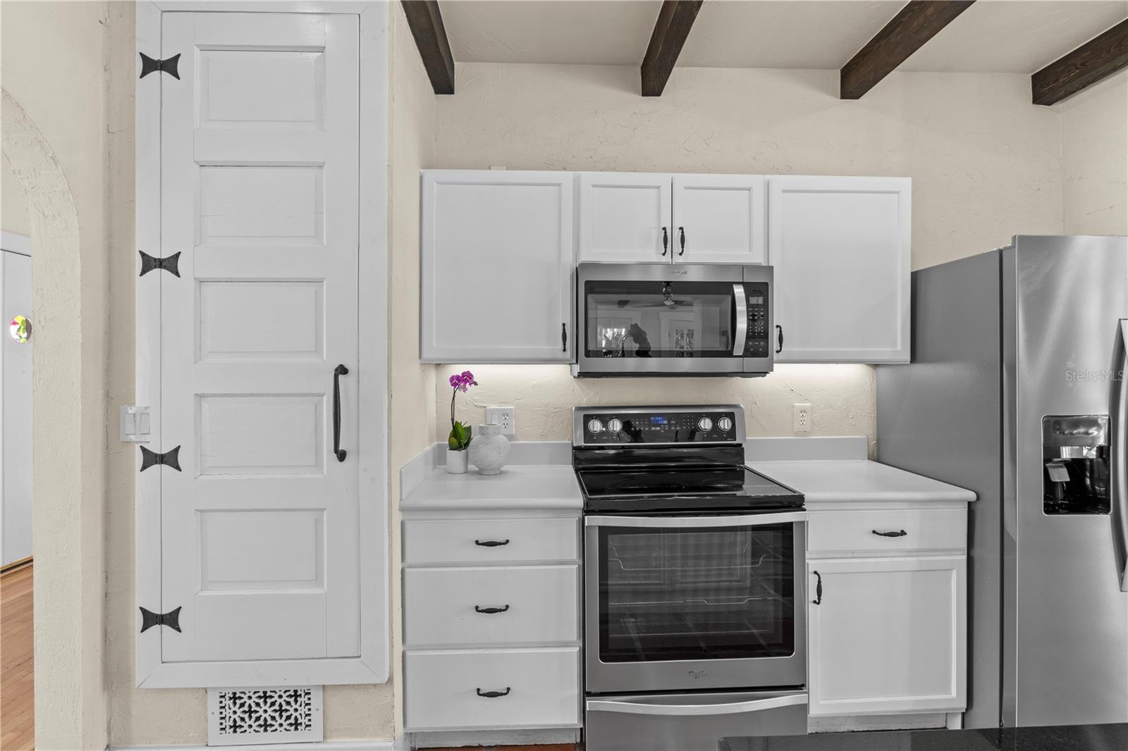 PALMA SOLA PARK - Residential