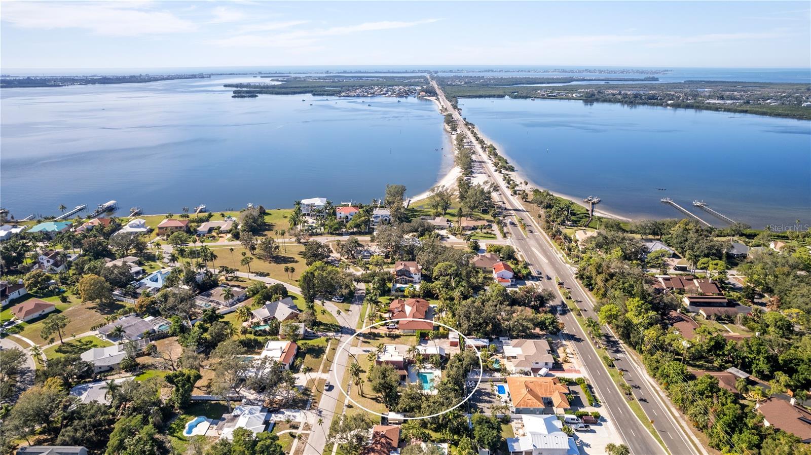 PALMA SOLA PARK - Residential