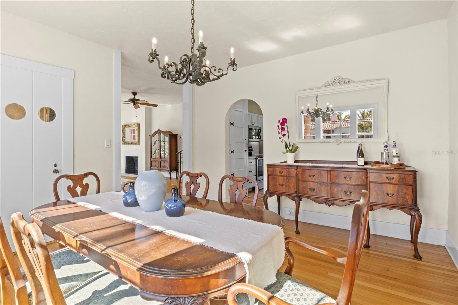 PALMA SOLA PARK - Residential