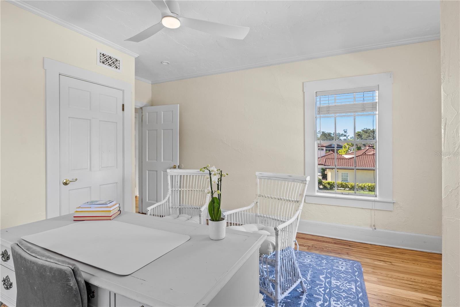 PALMA SOLA PARK - Residential