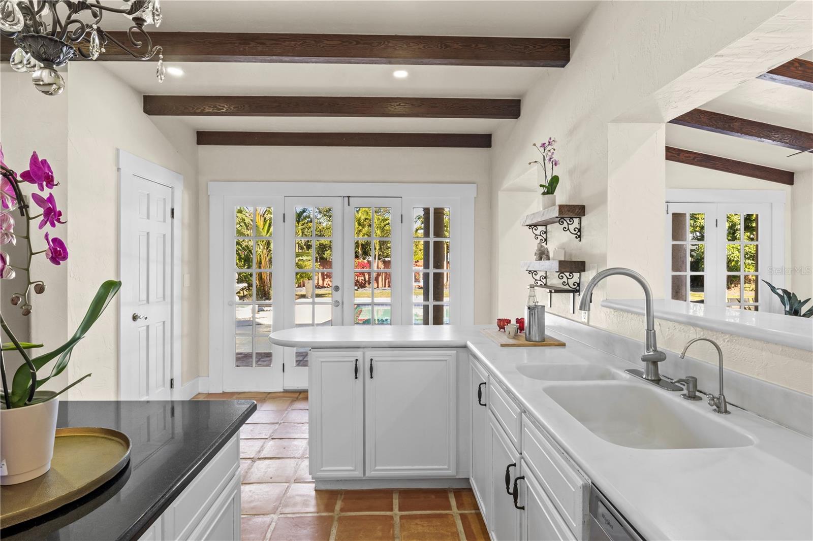 PALMA SOLA PARK - Residential