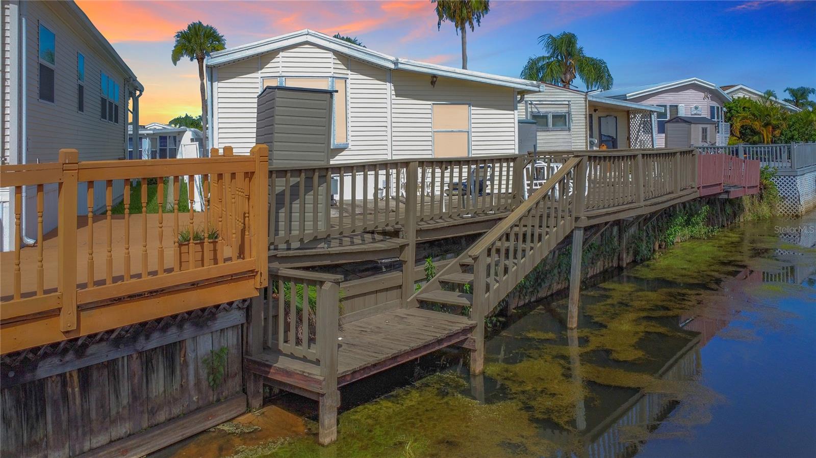 OUTDOOR RESORTS AT ORLANDO - Residential