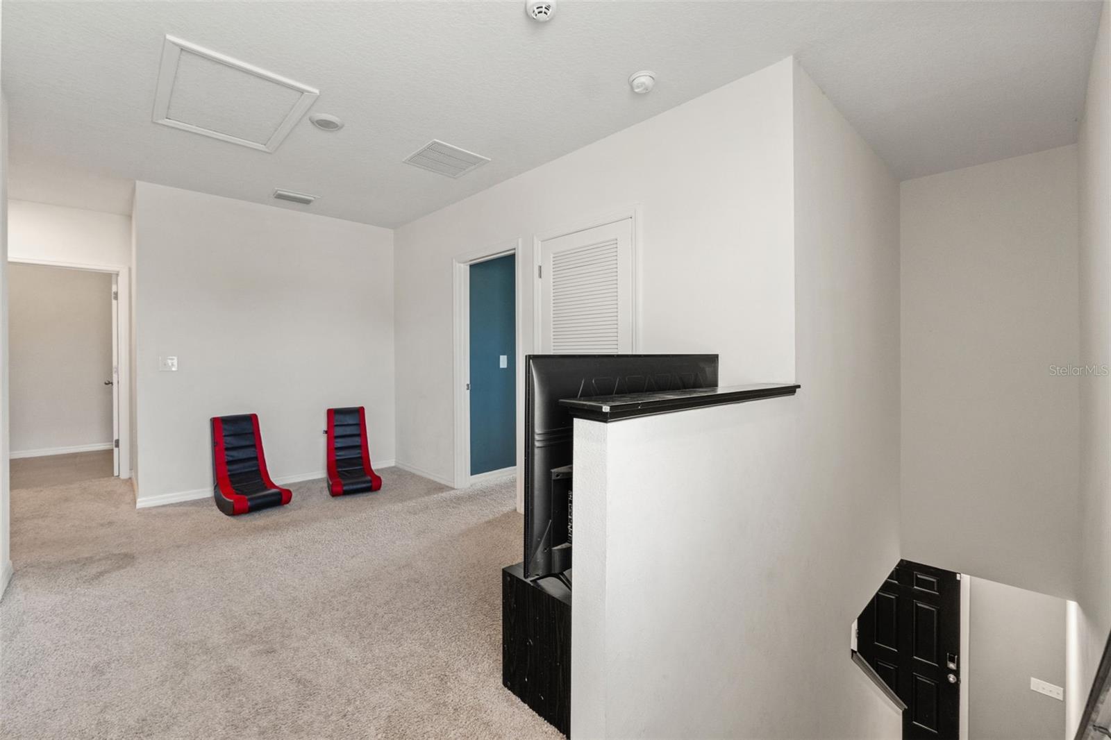 SEA GATE VILLAGE - Residential