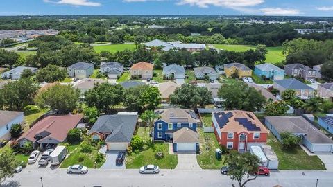 A home in WINTER HAVEN