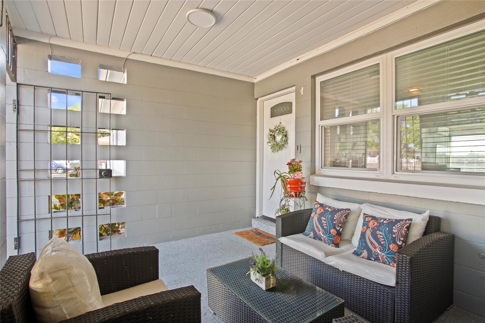 1416 EGAN DRIVE