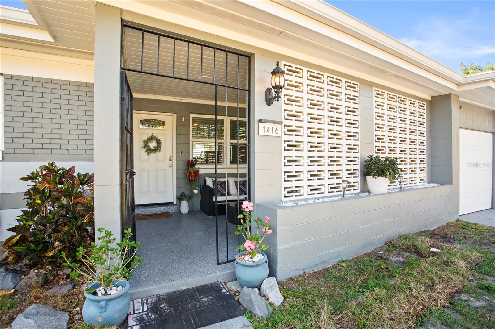 1416 EGAN DRIVE