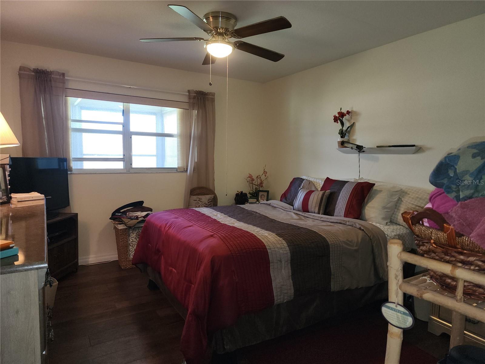 BEDFORD G CONDOMINIUM - Residential