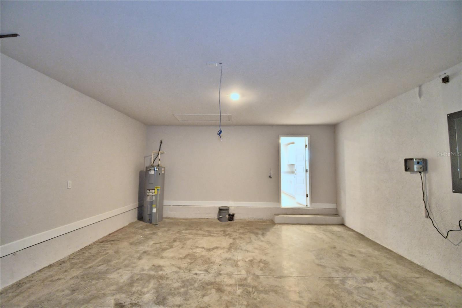 CADENCE CROSSING - Residential