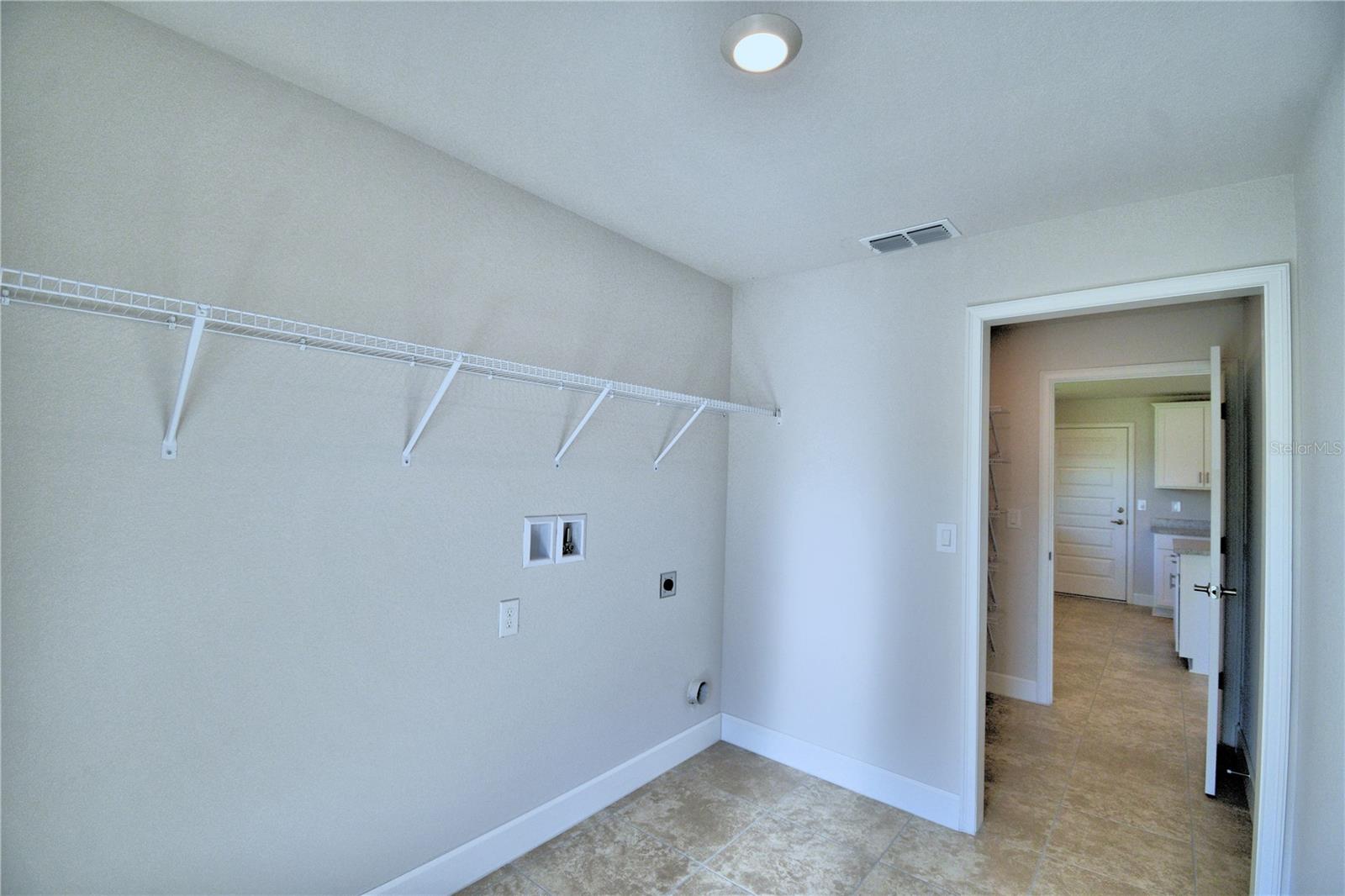 CADENCE CROSSING - Residential