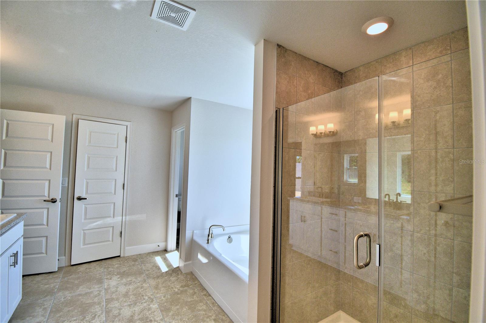 CADENCE CROSSING - Residential