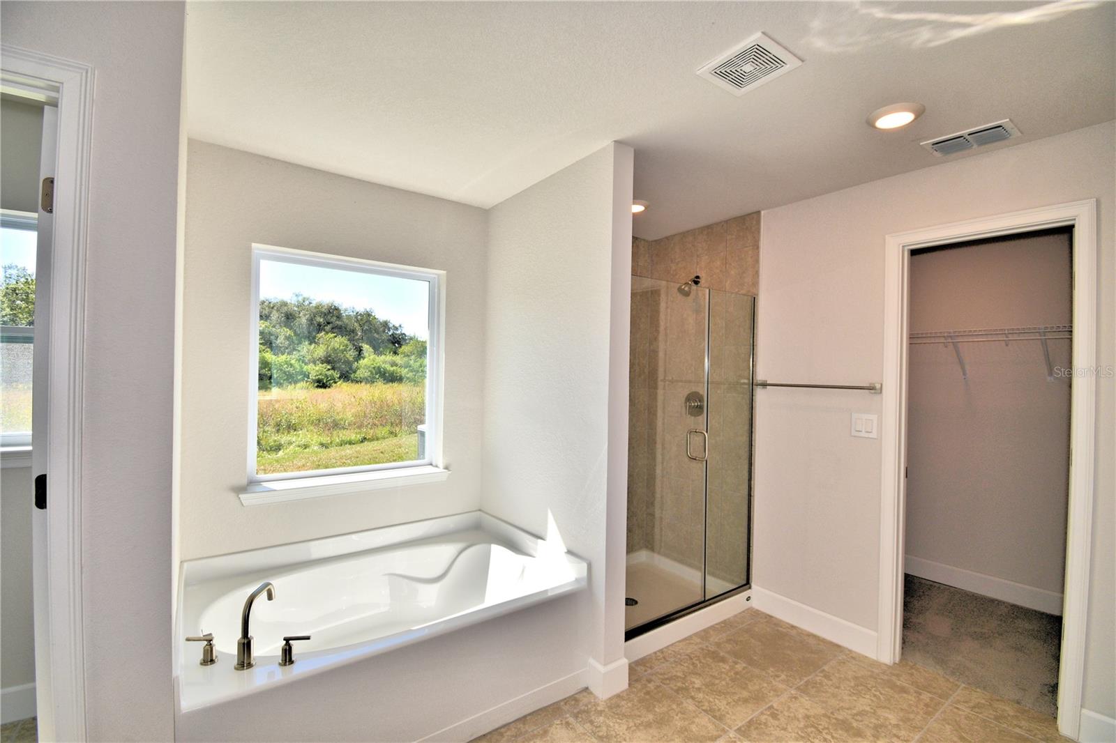 CADENCE CROSSING - Residential